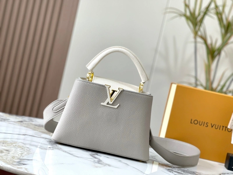 LV Capucines Bags 4081B-0264