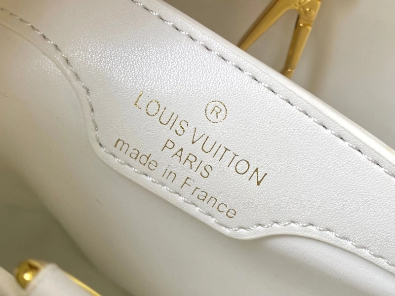 LV Capucines Bags 4081B-0271