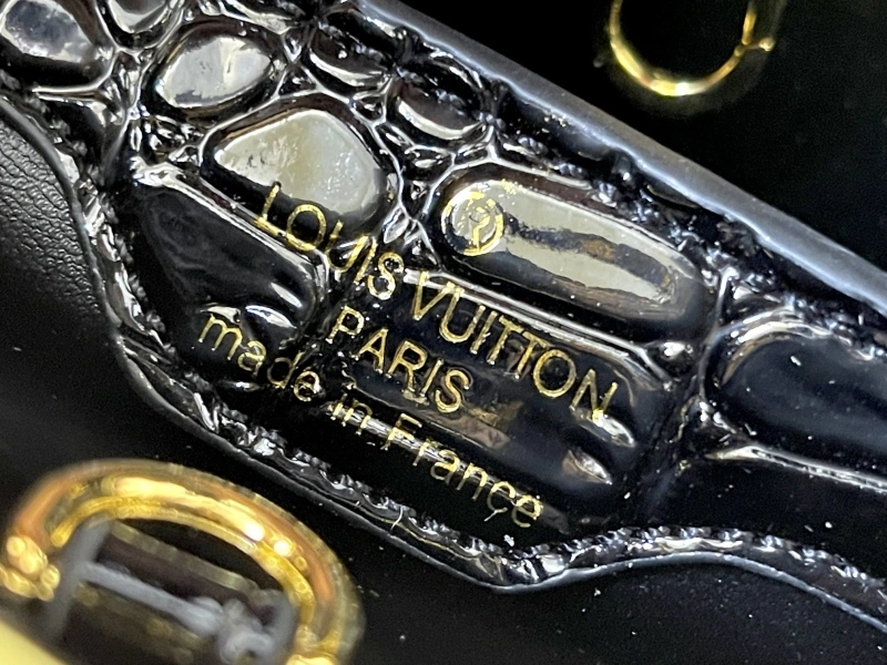 LV Capucines Bags 4081B-0288