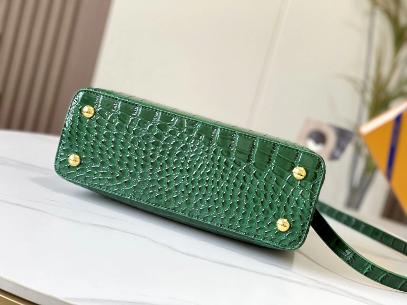 LV Capucines Bags 4081B-0299