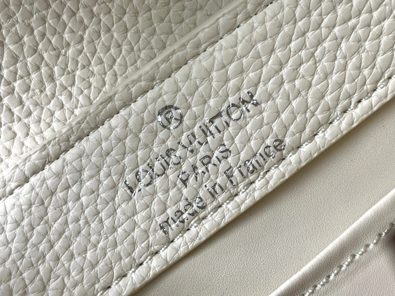 LV Capucines Bags 4081B-0309
