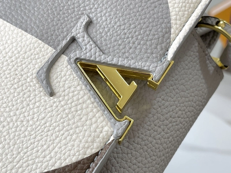 LV Capucines Bags 4081B-0330