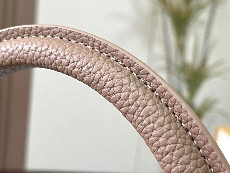 LV Capucines Bags 4081B-0337