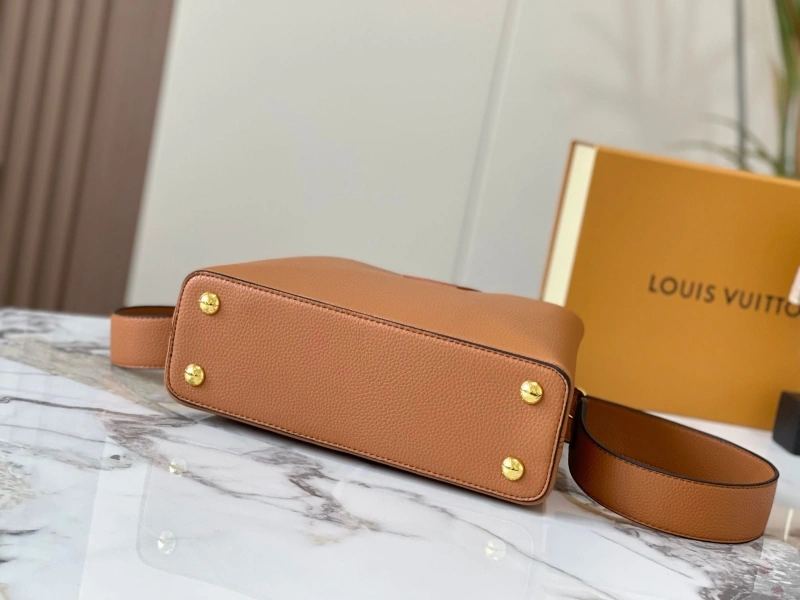 LV Capucines Bags 4081B-0344
