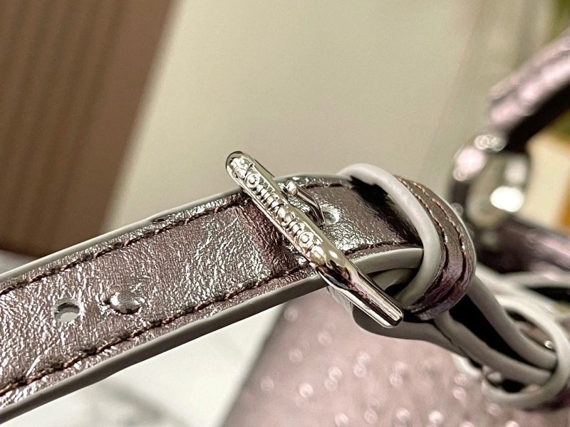 LV Capucines Bags 4081B-0361