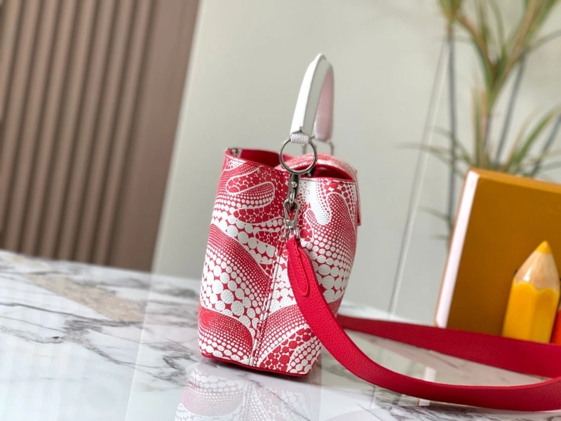 LV Capucines Bags 4081B-0389