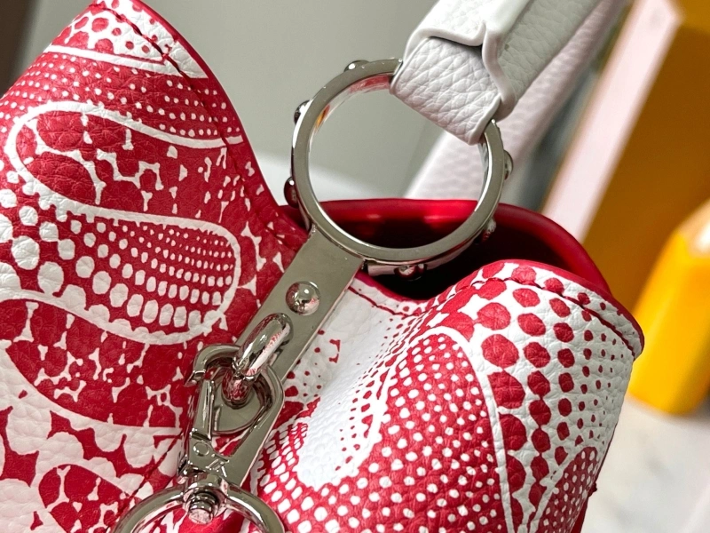 LV Capucines Bags 4081B-0390