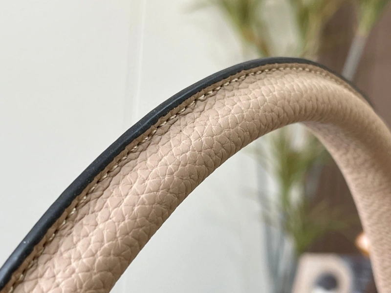 LV Capucines Bags 4081B-0392