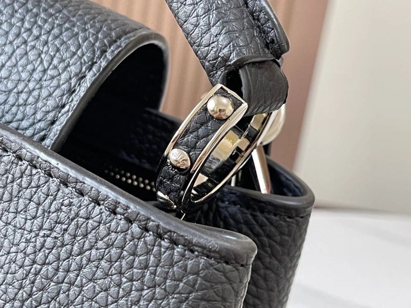LV Capucines Bags 4081B-0396