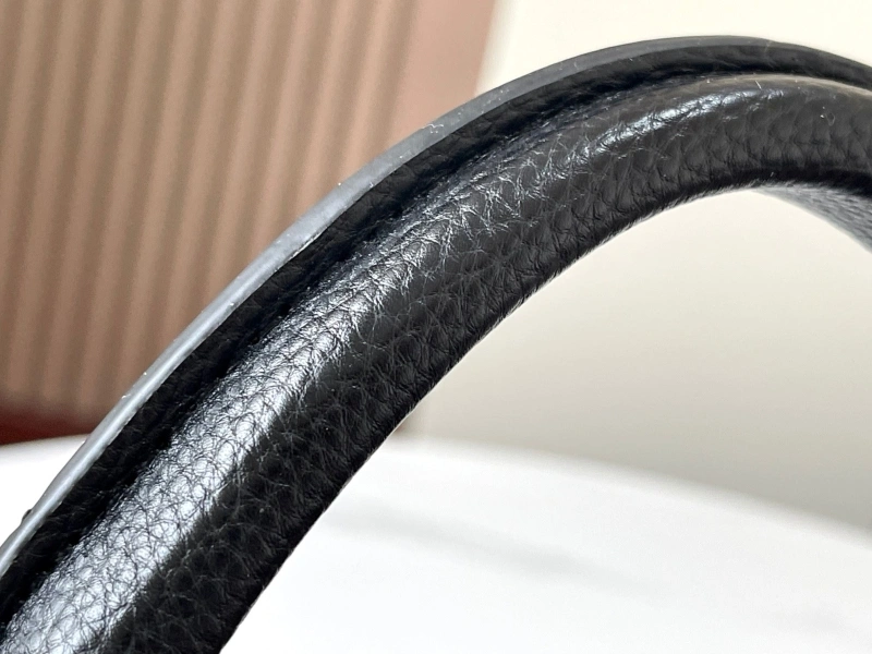 LV Capucines Bags 4081B-0401