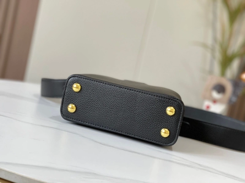 LV Capucines Bags 4081B-0410