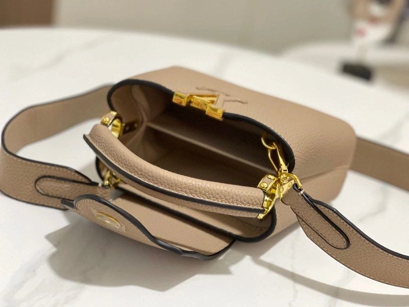 LV Capucines Bags 4081B-0411