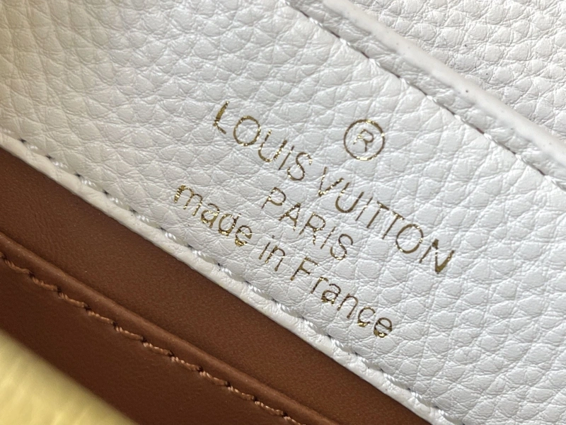 LV Capucines Bags 4081B-0419