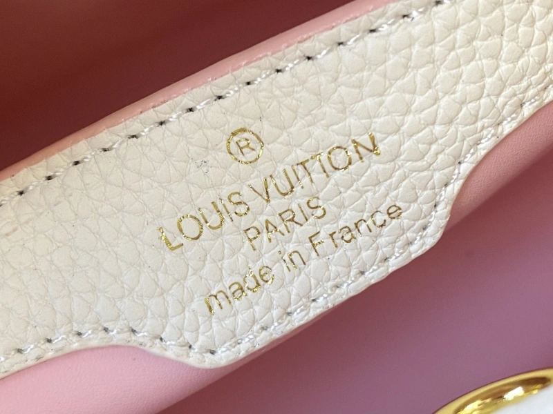 LV Capucines Bags 4081B-0422