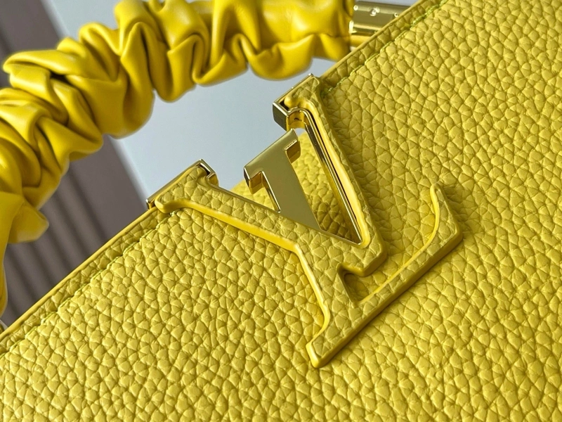 LV Capucines Bags 4081B-0427