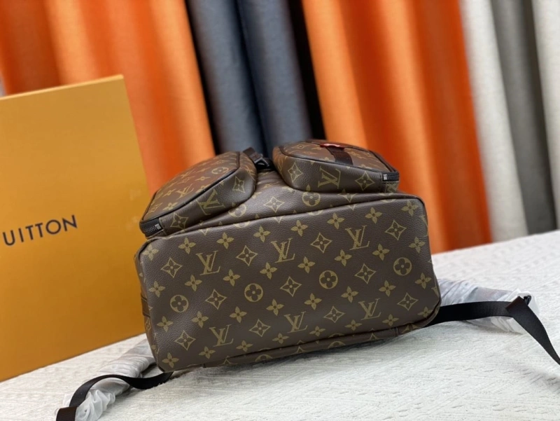 LV Backpacks 4081B-0490