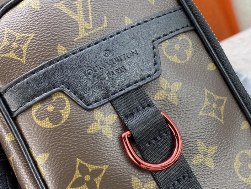LV Backpacks 4081B-0490