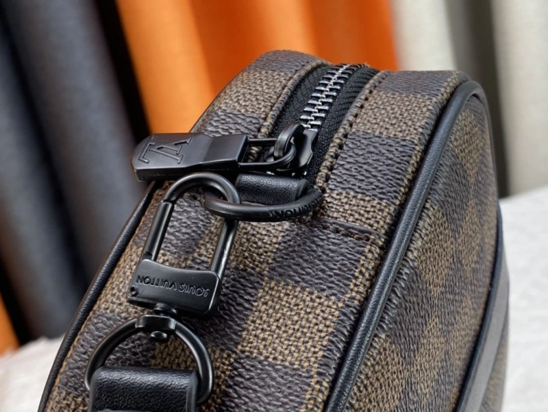 LV Clutch Bags 4081B-0519