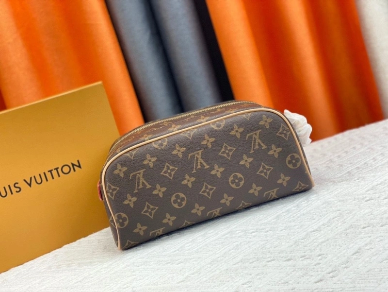 LV Cosmetic Bags 4081B-0539