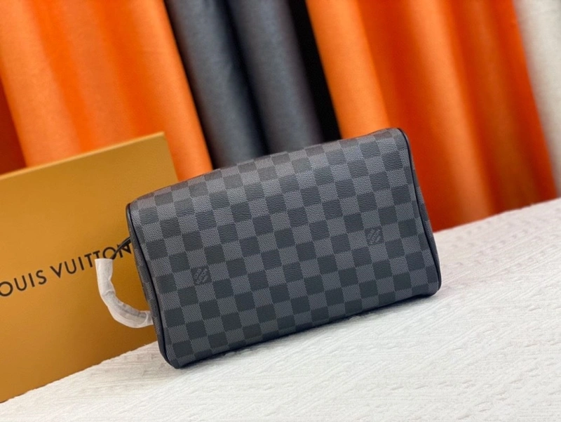 LV Cosmetic Bags 4081B-0540