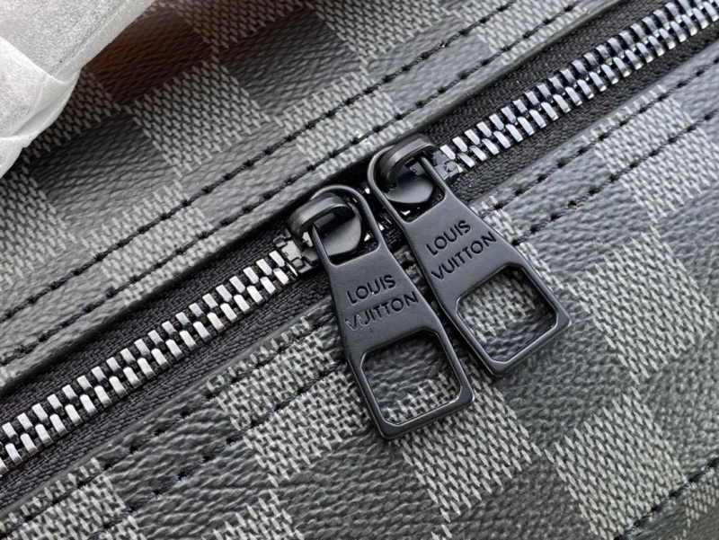 LV Backpacks 4081B-0552