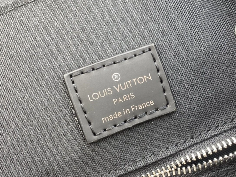LV Backpacks 4081B-0586