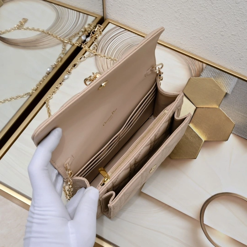 D10r satchel bags 4081b-0900