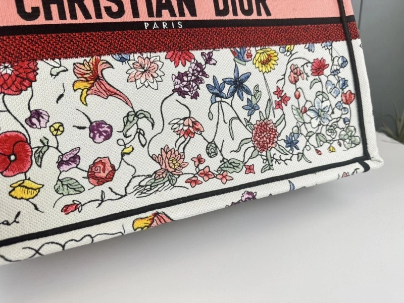 Dior Shopping Bags 4081B-1626