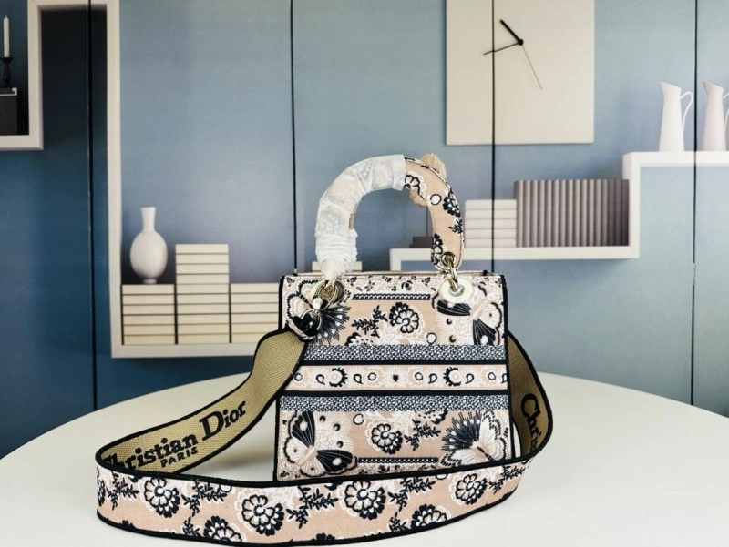 Dior Shopping Bags 4081B-1642