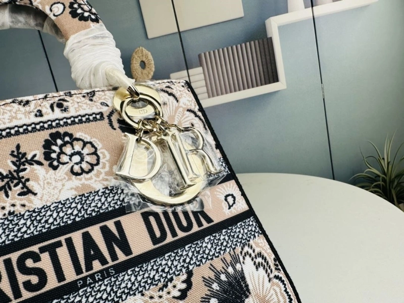 Dior Shopping Bags 4081B-1642