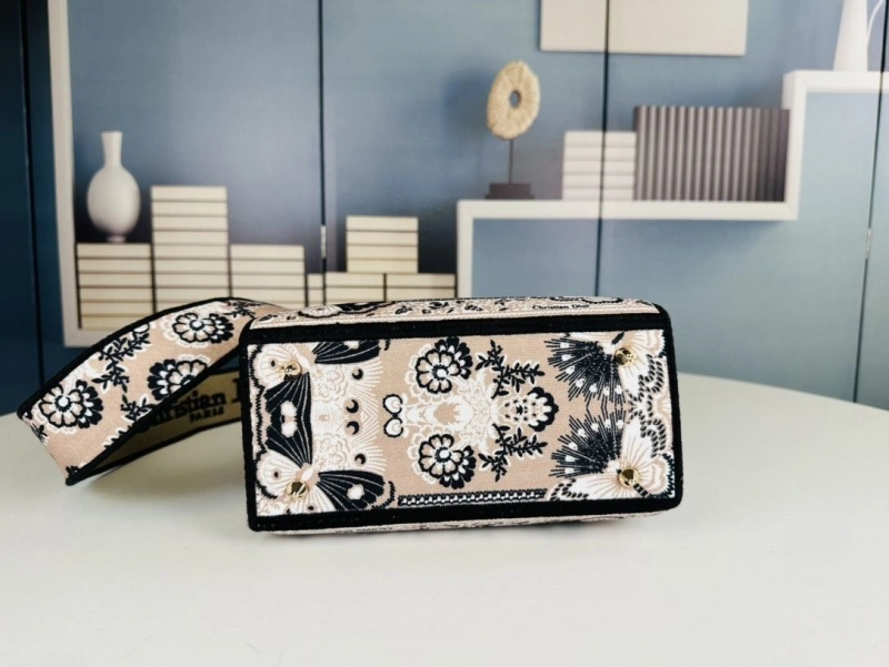 Dior Shopping Bags 4081B-1642