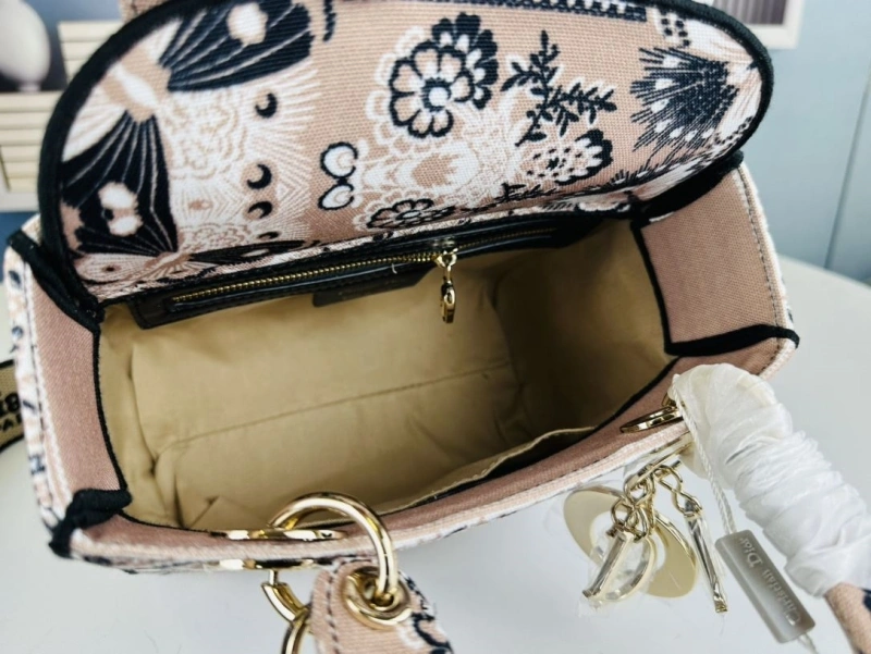 Dior Shopping Bags 4081B-1642