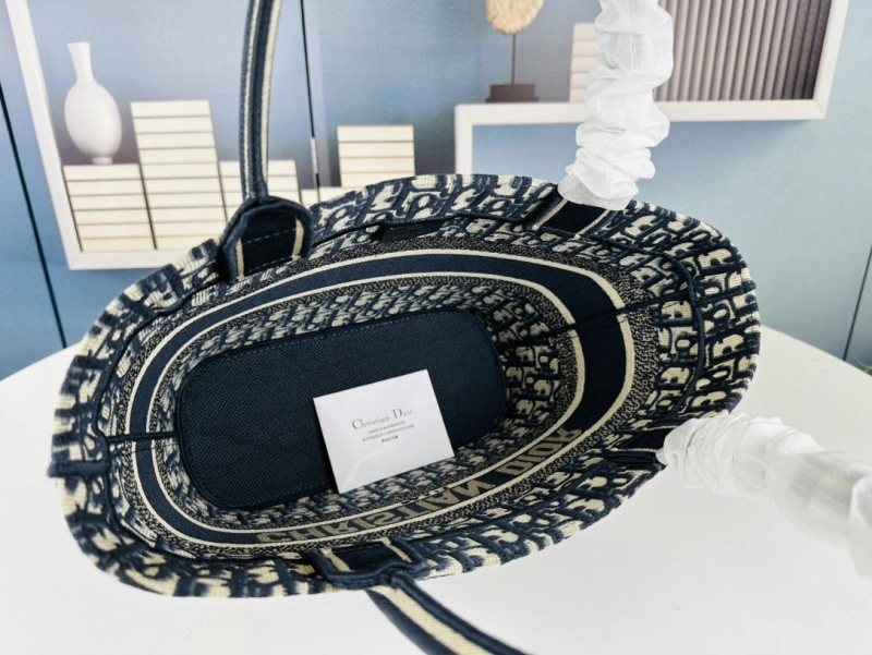 D10r shopping bags 4081b-1701