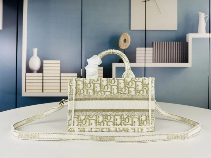 D10r shopping bags 4081b-1716