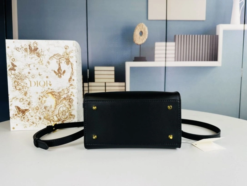 D10r top handle bags 4081b-1754