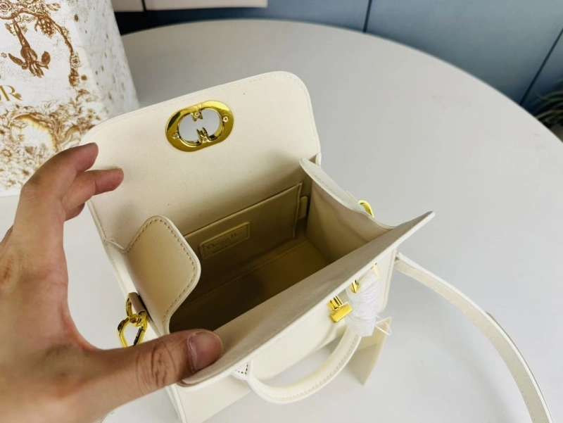 D10r top handle bags 4081b-1755