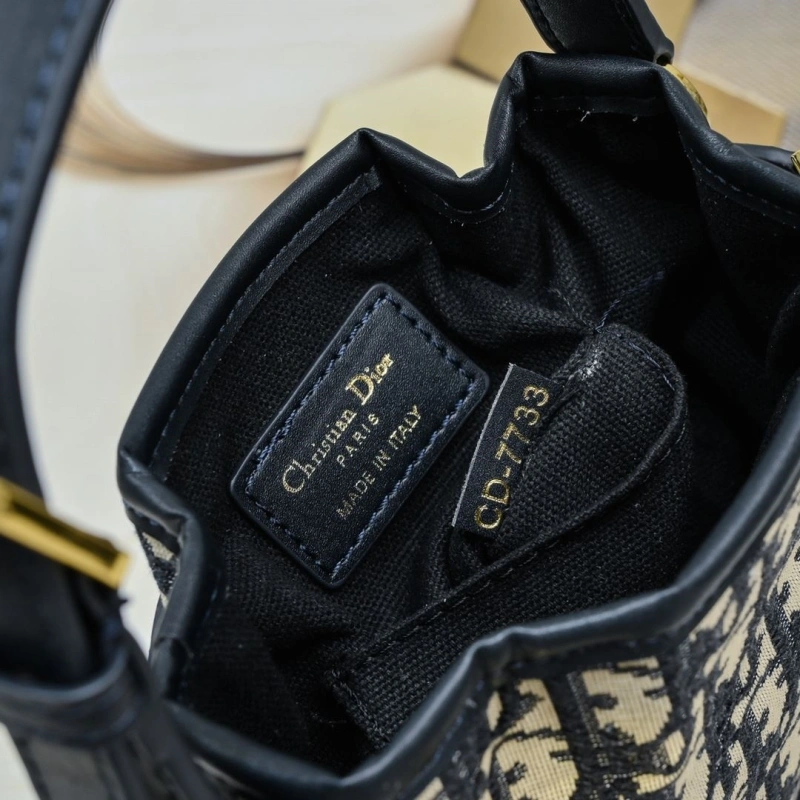 Dior Top Handle Bags 4081B-1961