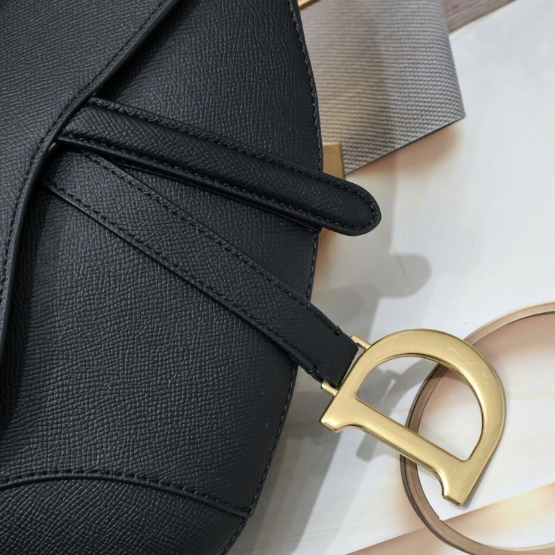 D10r saddle bags 4081b-2081