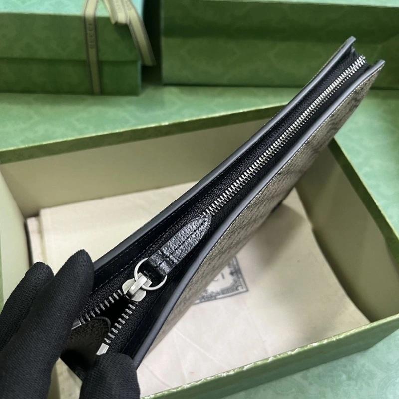 Gucci Clutch Bags 4094-0927