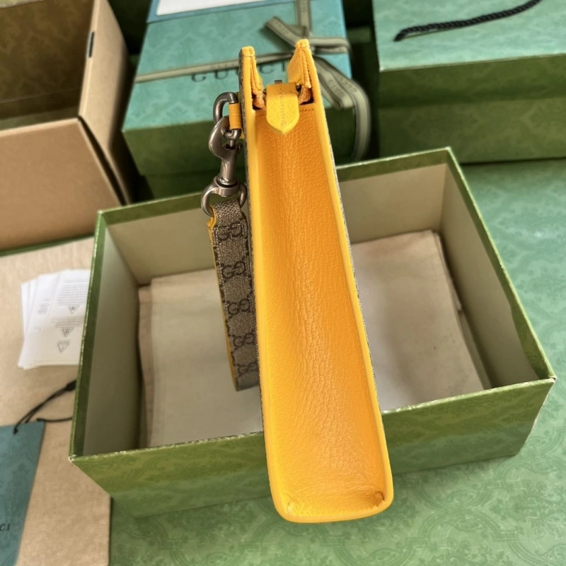 Gucci Clutch Bags 4094-0928