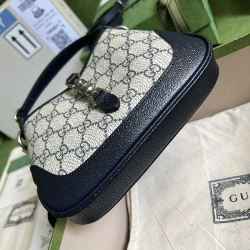 Gucci Top Handle Bags 4094B-0284