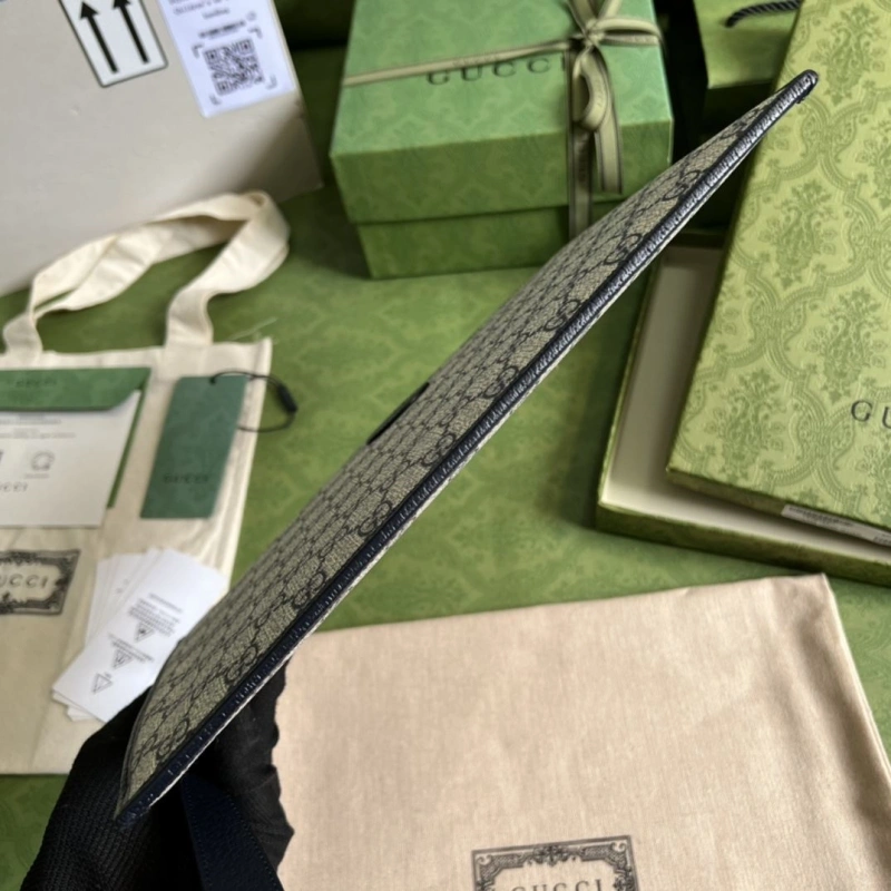 Gvc*1 clutch bags 4094b-0318