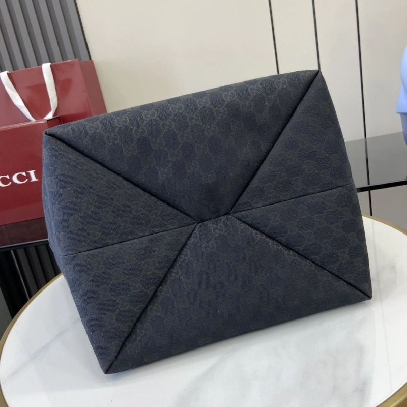 Gucci Shopping Bags 4094B-0330