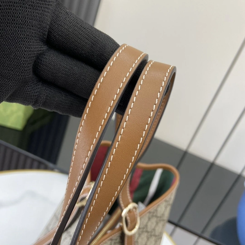 Gucci Shopping Bags 4094B-0437