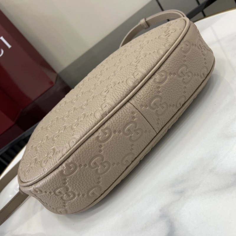 Gucci Satchel Bags 4094B-0492