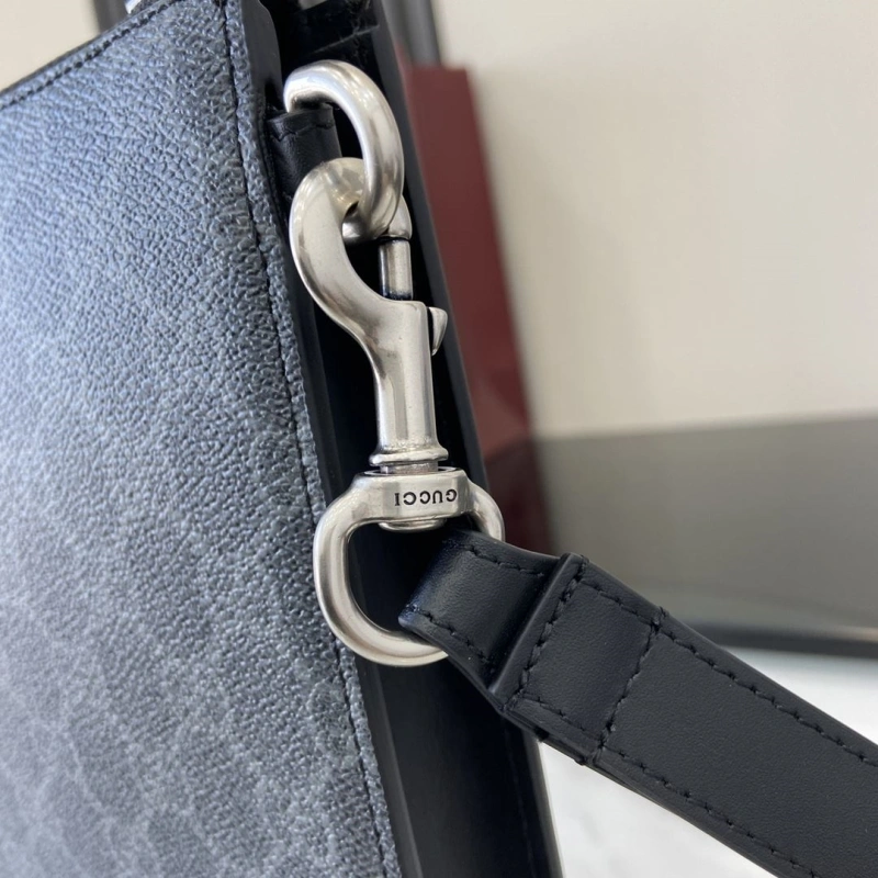 Gvc*1 clutch bags 4094b-0683