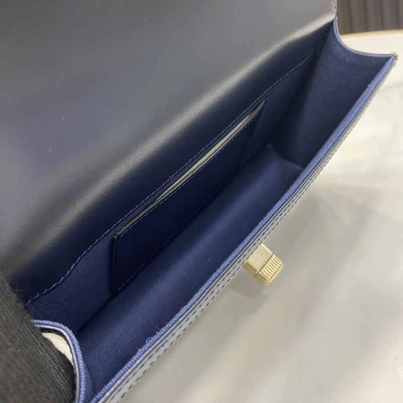 Gucci Satchel Bags 4094B-0778