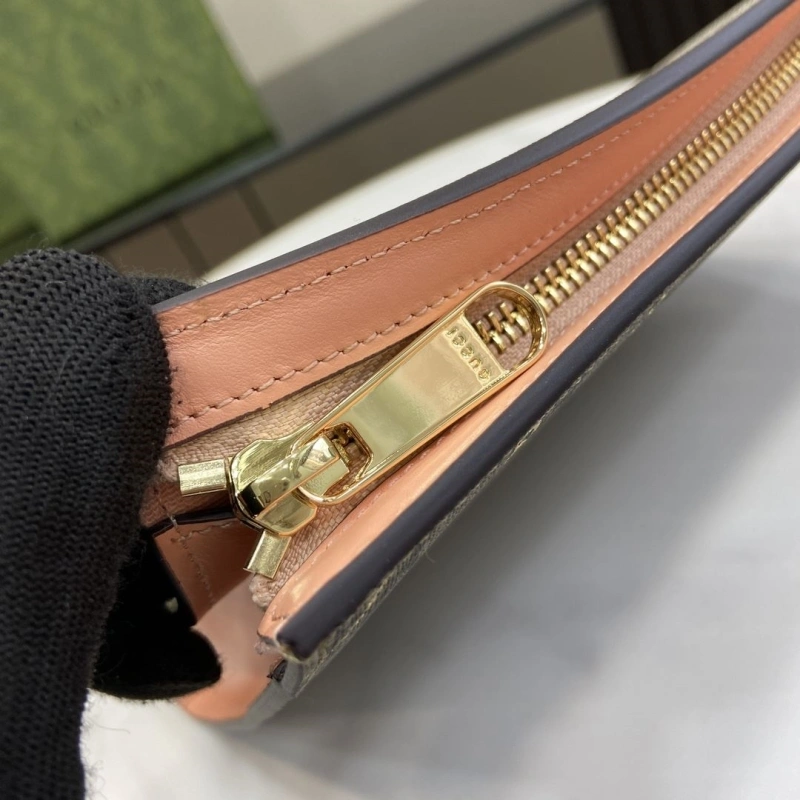 Gucci Clutch Bags 4094F-0033