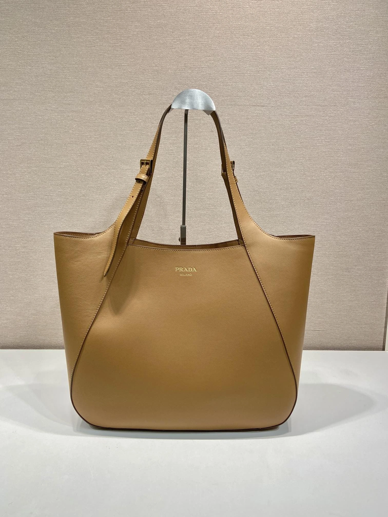 Prada Shopping Bags 4099A-0015