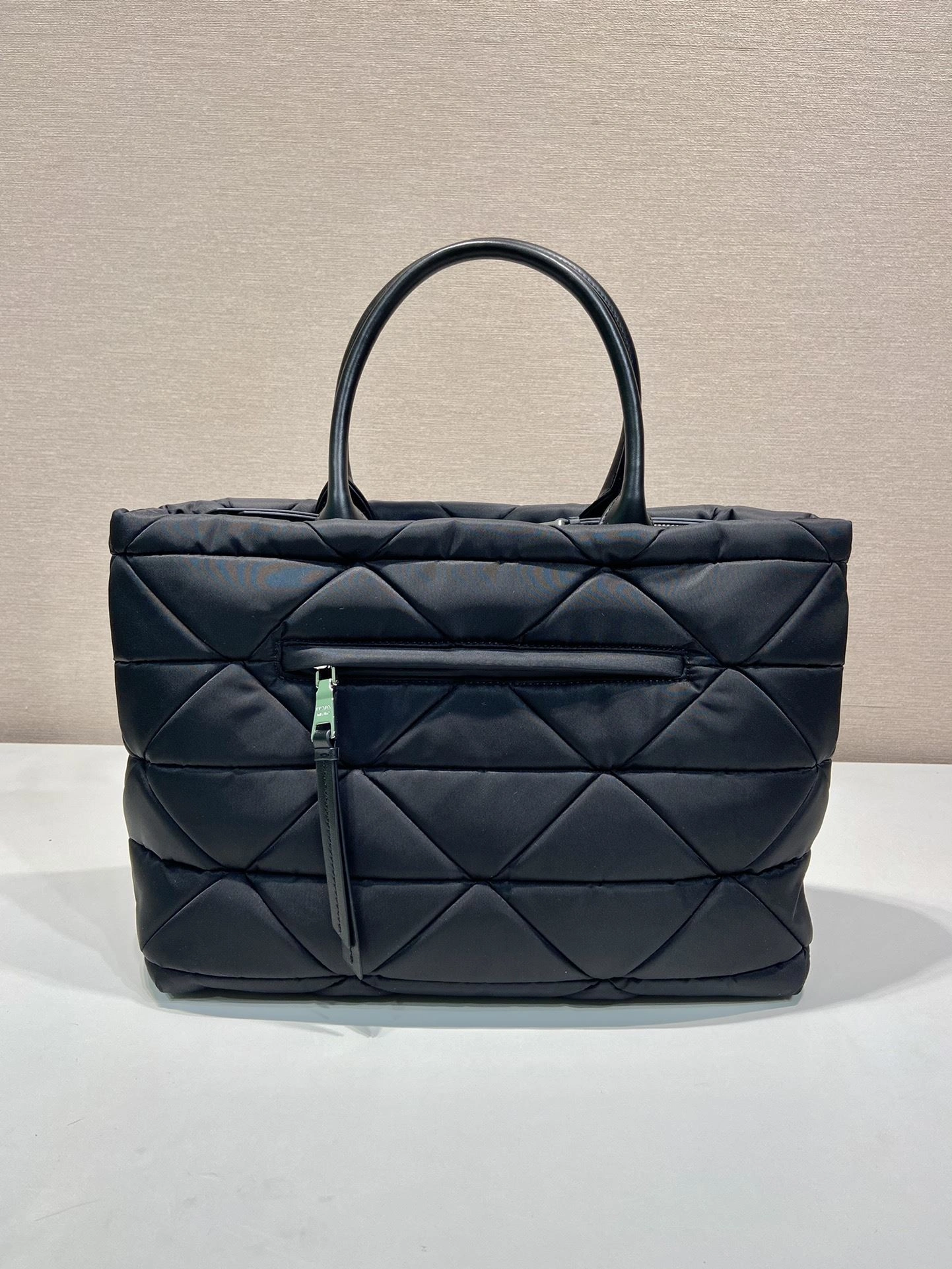 Prada Shopping Bags 4099A-0026